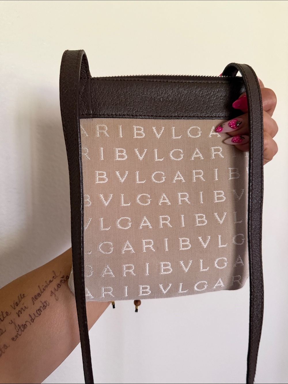 Bvlgari Canvas Leather Logo
Mania Shoulder Bag Crossbody Bag